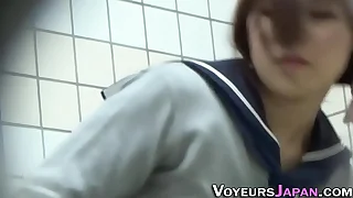 Japanese teen flicks bean